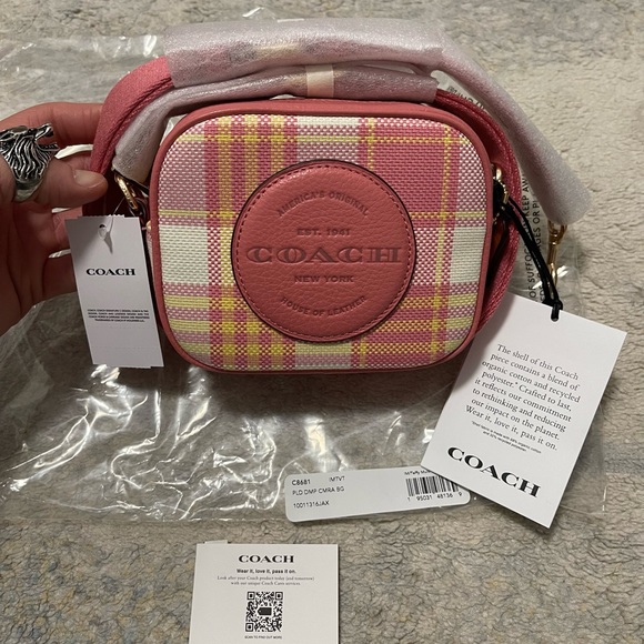 NWT Coach Mini Dempsey Camera Bag With Garden Plaid Print & Patch In Gold/Taffy - Picture 5 of 13